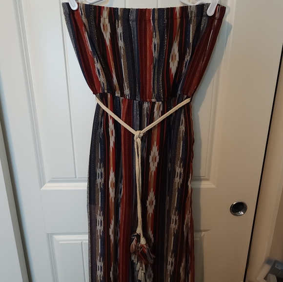 Violet Sky Size Medium southwest print tube dress. - Picture 2 of 13